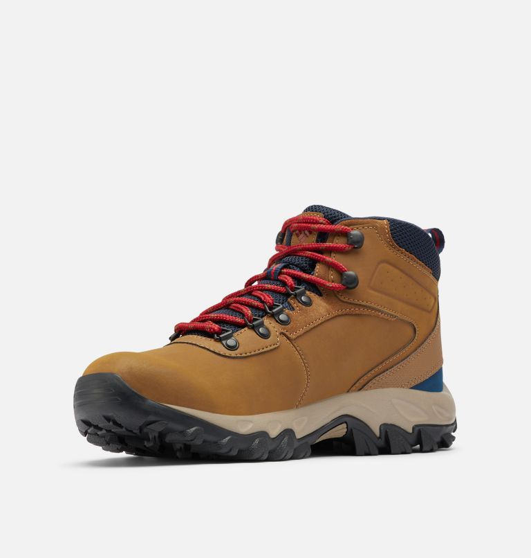 Columbia Newton Ridge™ Plus II Waterproof Men's Hiking Boots Light Brown/Red | GEB2191ZJ